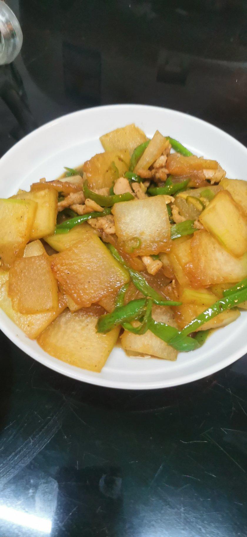 蕾蕾wlcf做的冬瓜炒肉