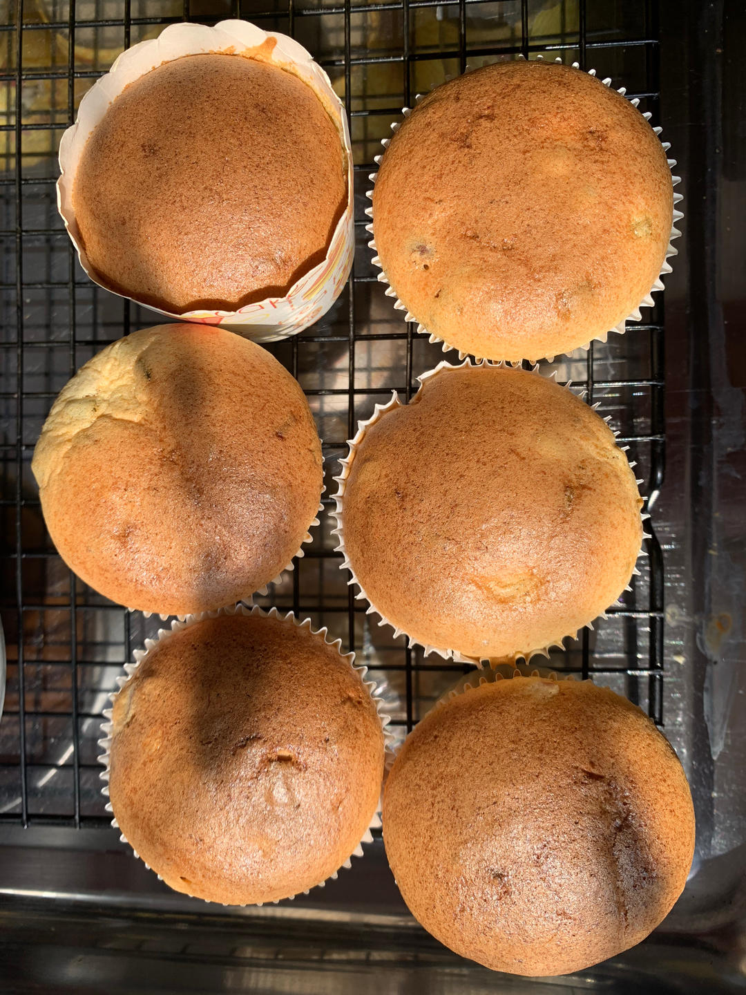 戚风纸杯蛋糕（不开裂、不塌陷）