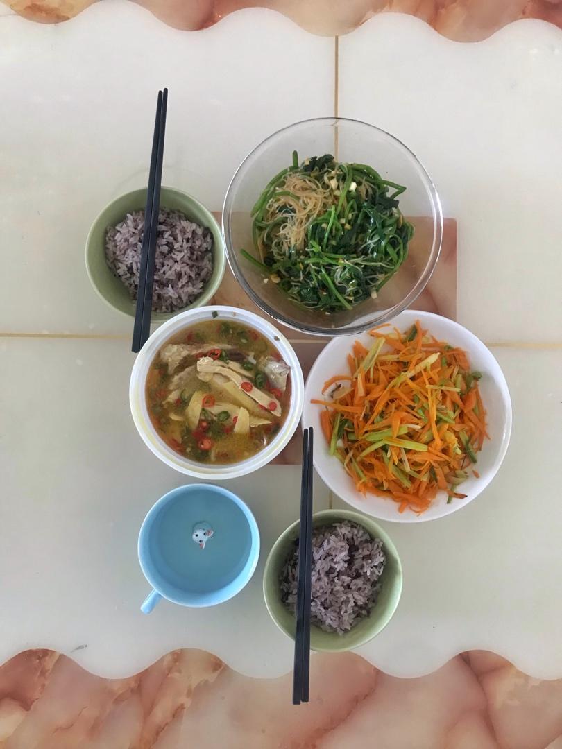 ‼️万能凉拌酱汁‼️菠菜这样做，好吃到哭