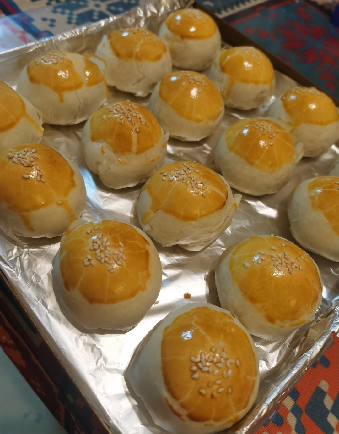 蛋黄酥