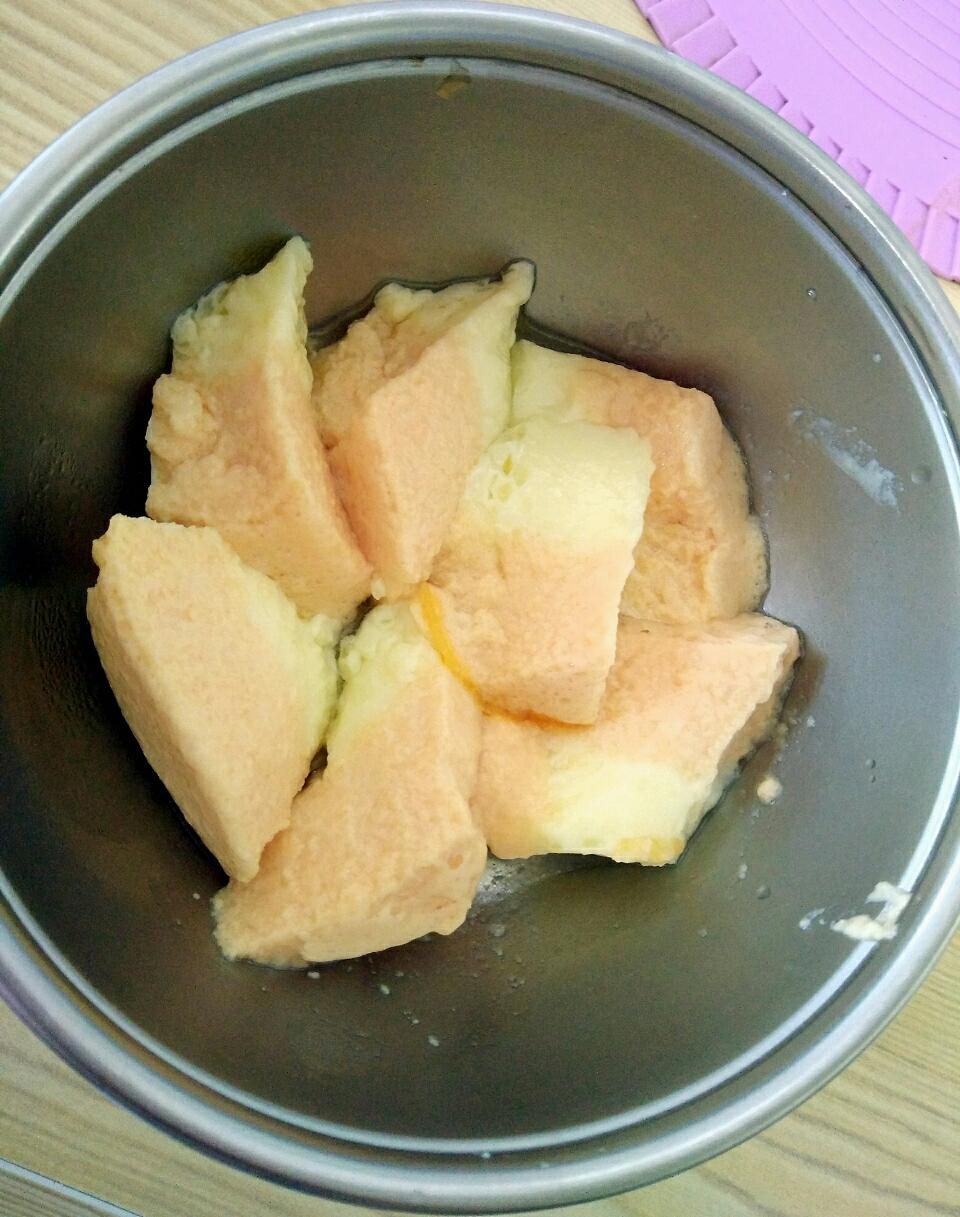 宝宝双色鸡蛋糕