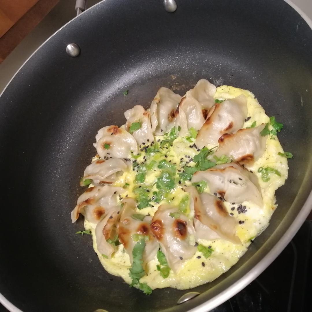 速冻饺子的黄金版新吃法