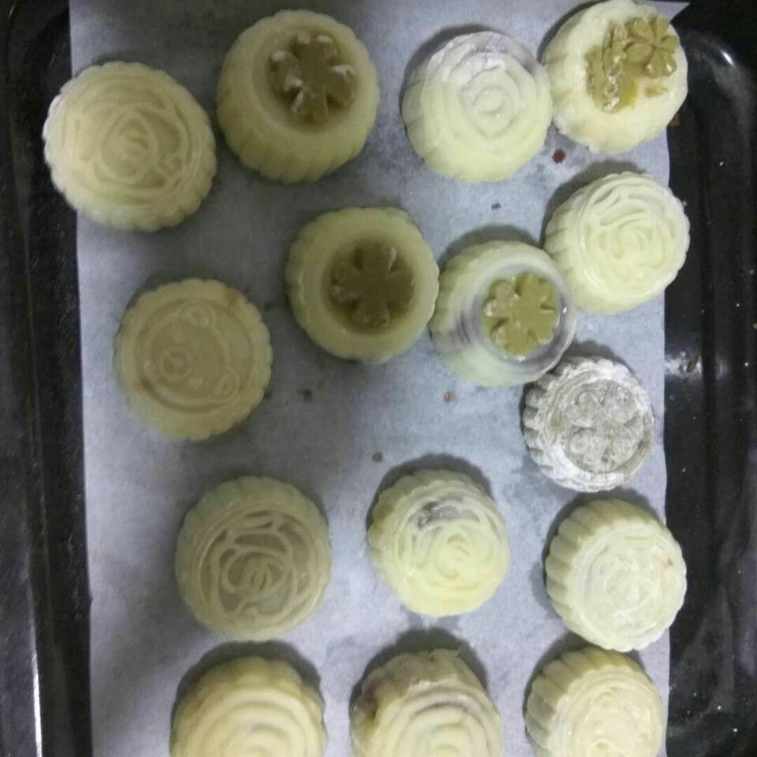 《Tinrry下午茶》冰皮月饼（奶黄馅）