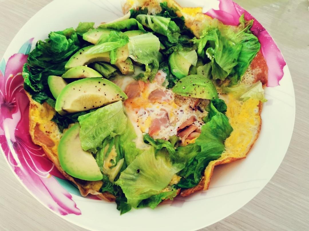 蔬菜三文鱼烘蛋