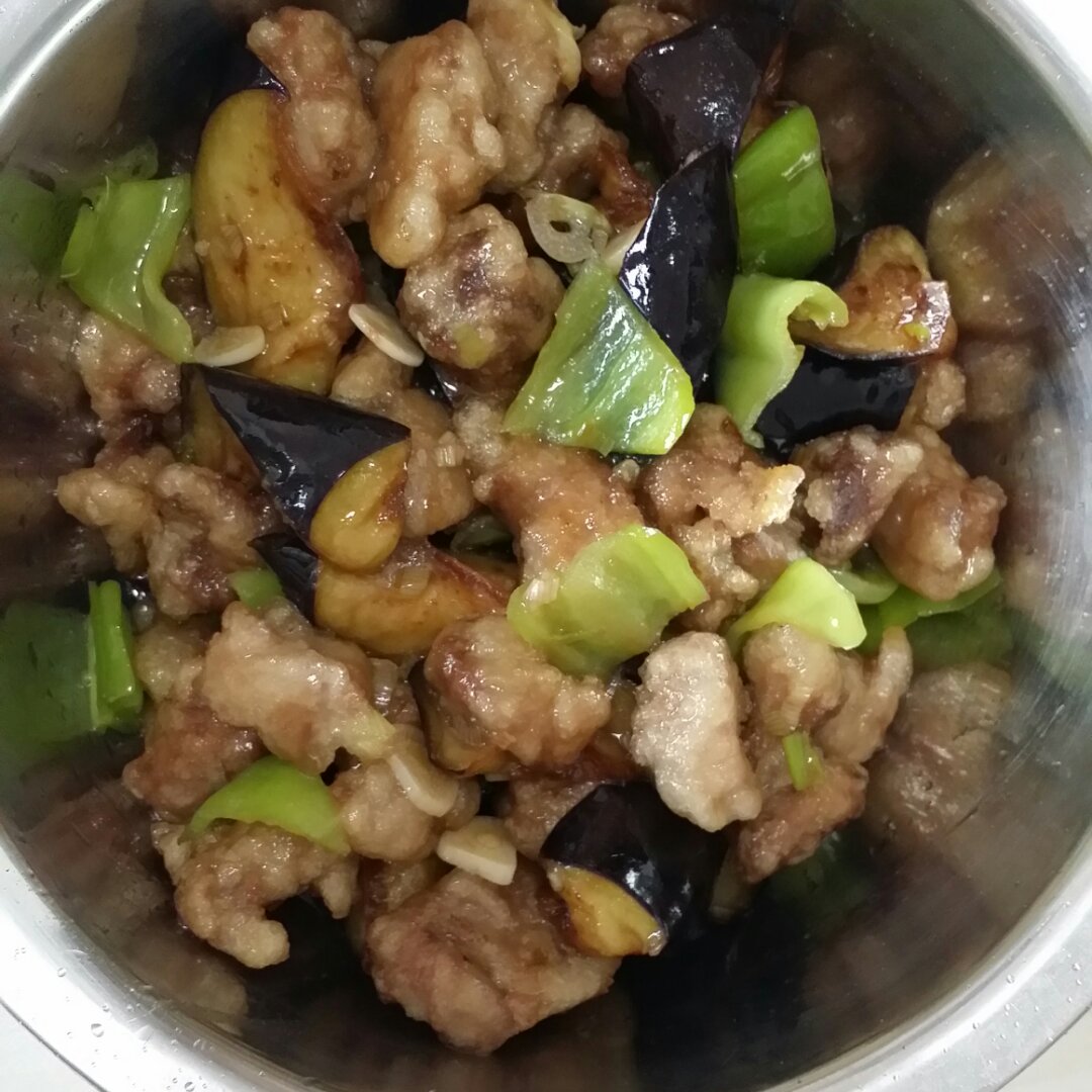 溜肉段烧茄子（东北硬菜呀哈哈）