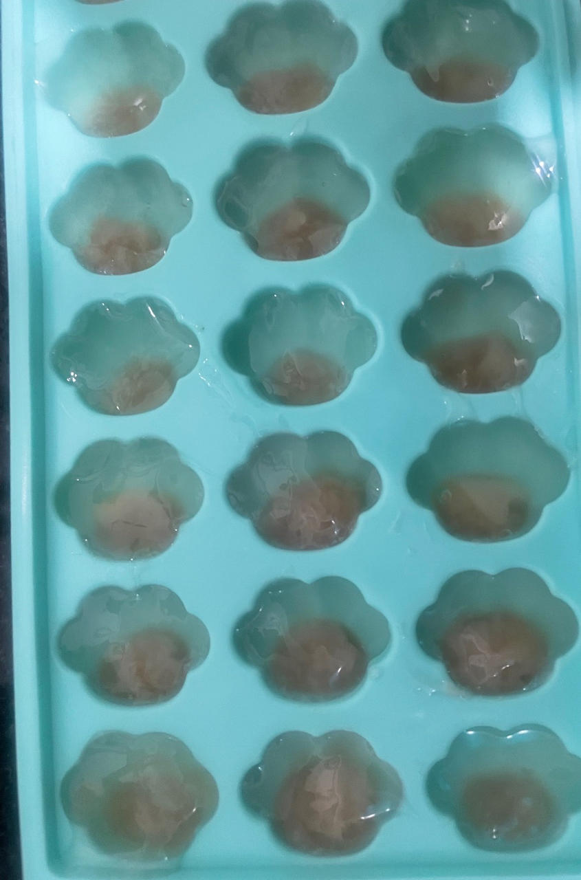 粉嫩嫩的桃子酱