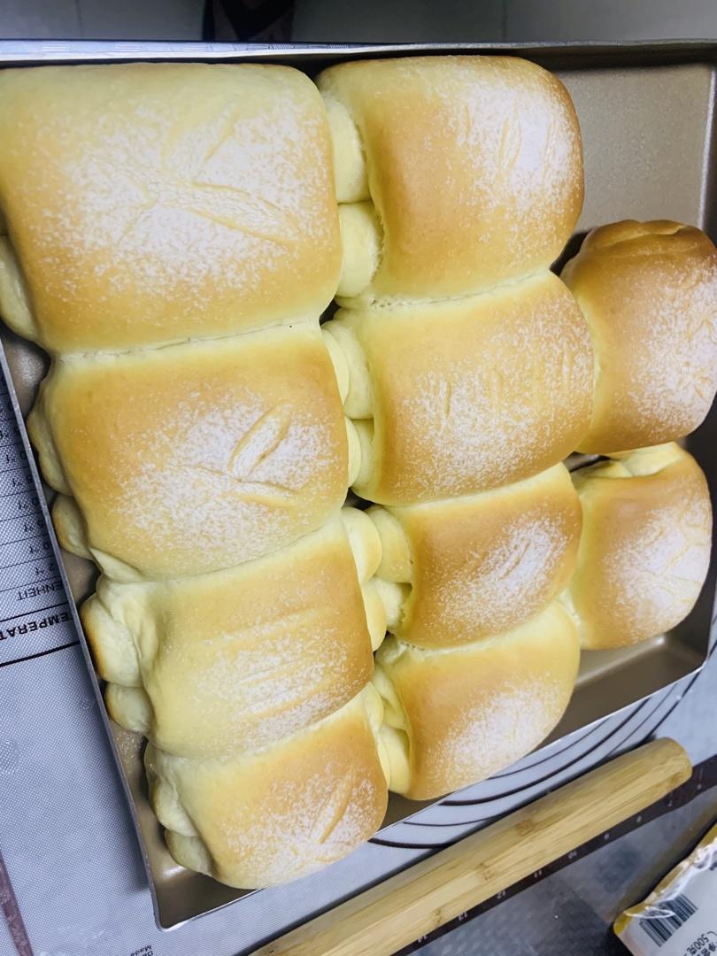 软到不知所措的牛奶卷