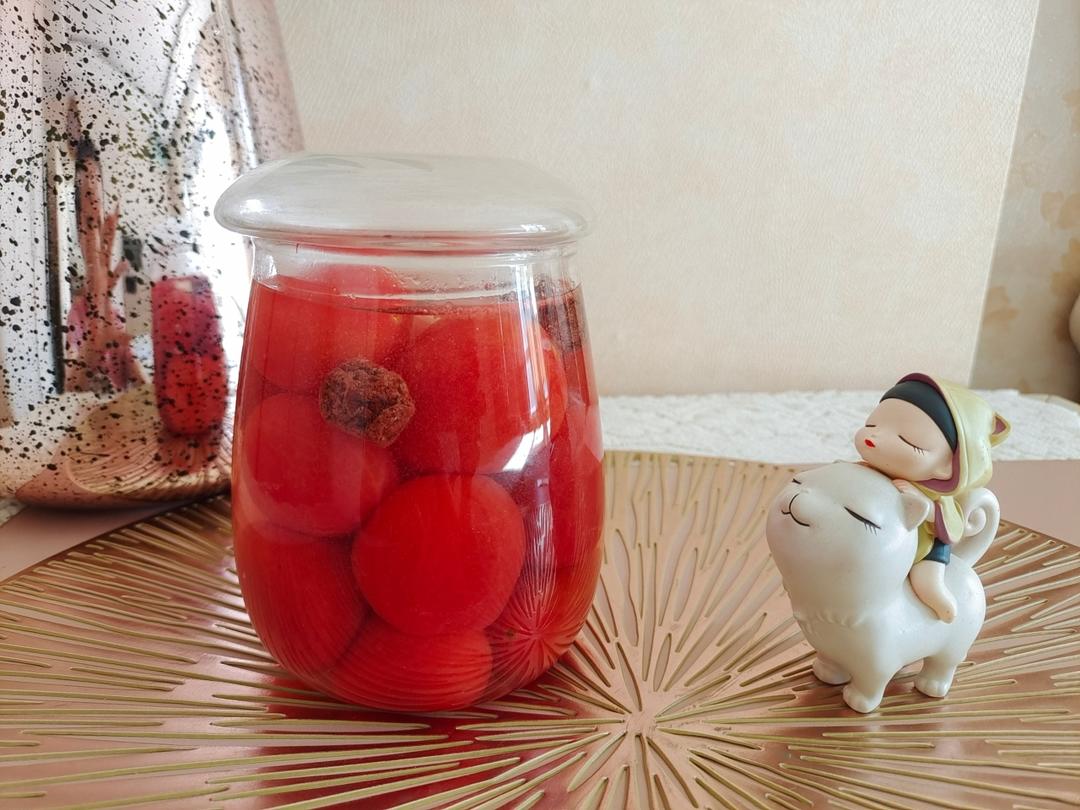 【酸梅小番茄】