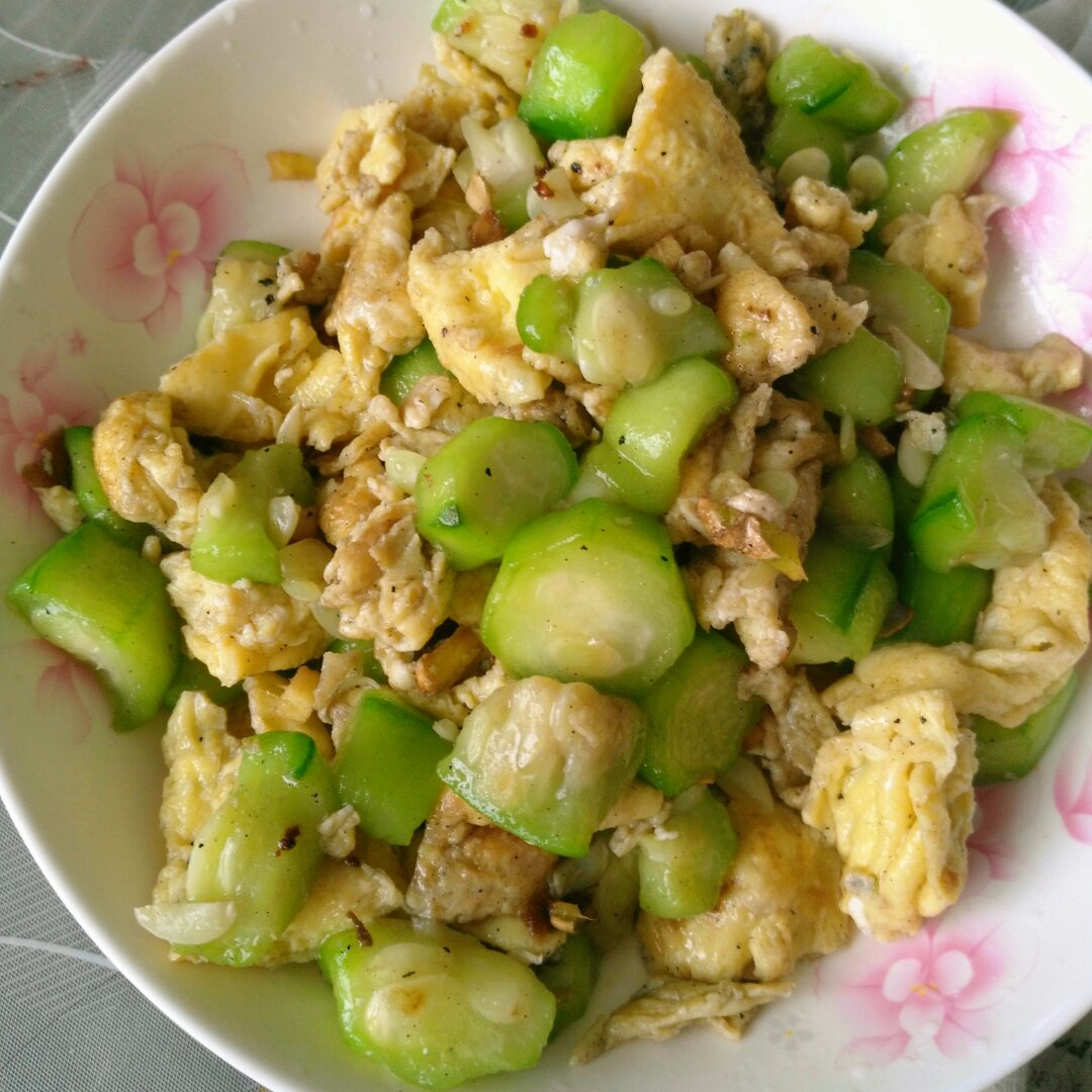 丝瓜炒蛋