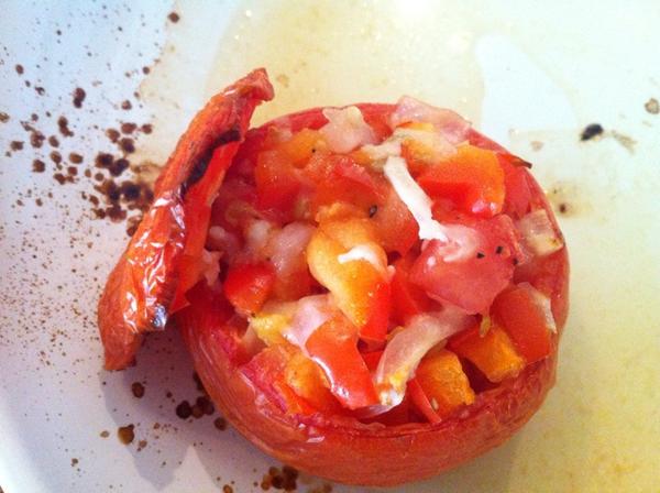 焗烤杂丁西红柿盅