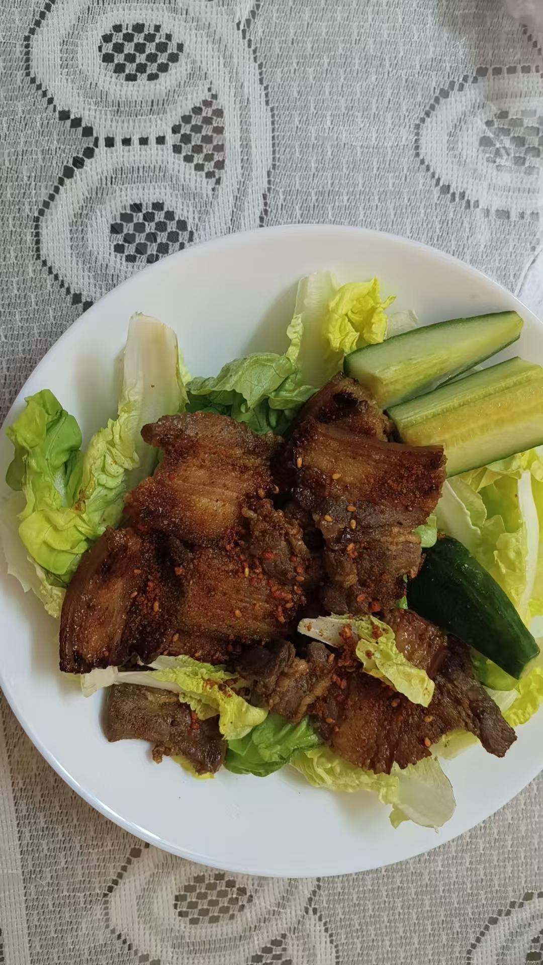 烤肉家庭版（再也不去外面吃烤肉😊😊）