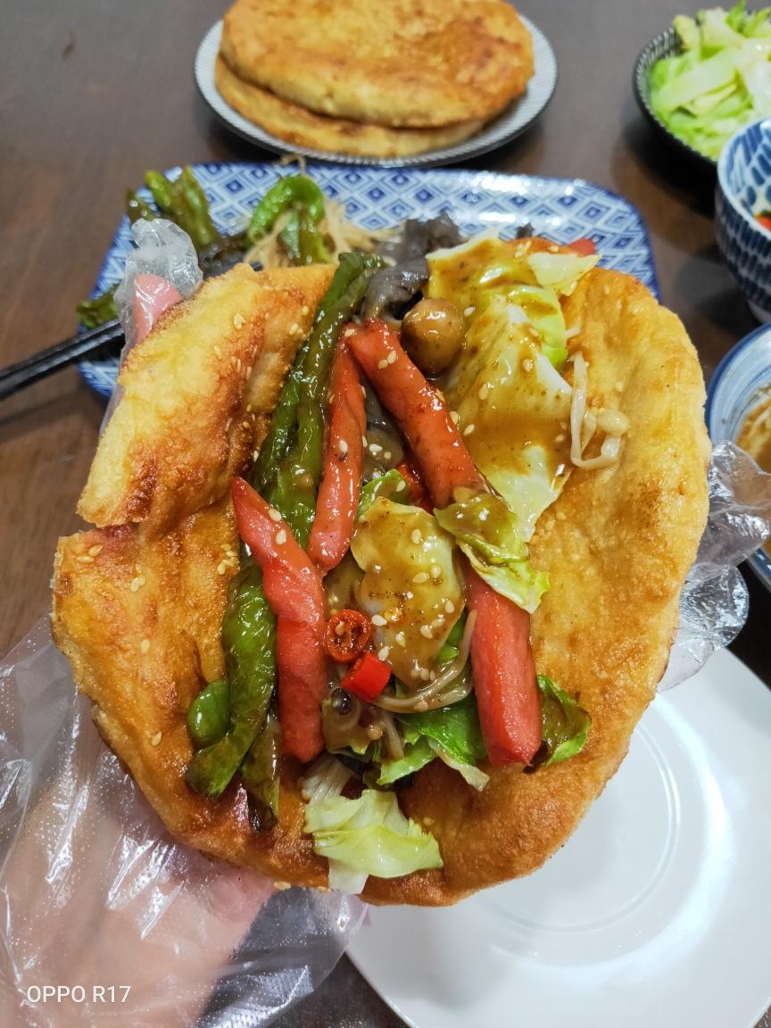 烧饼炸串的做法