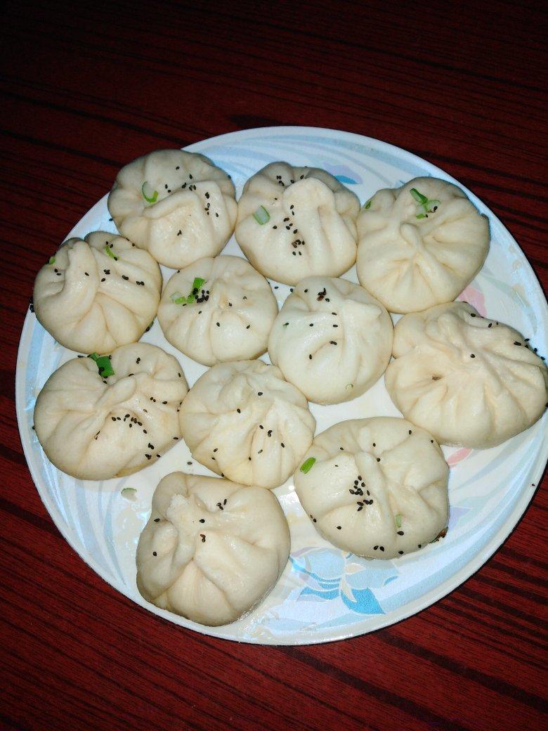 小时候的生煎包