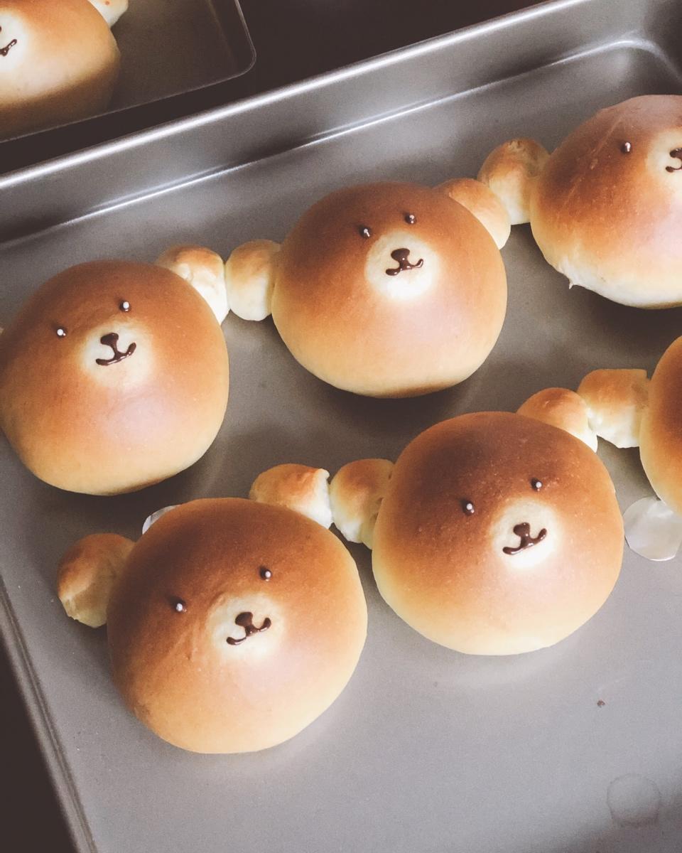 小熊豆沙面包