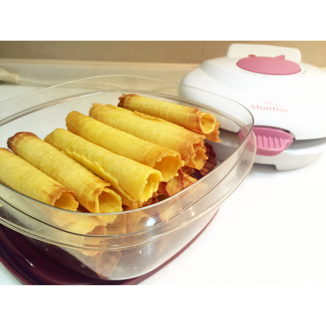 芝麻香酥蛋卷（视频食谱）