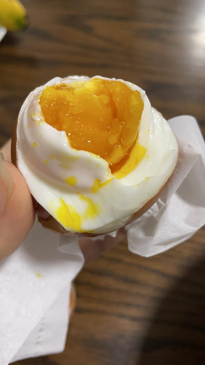 自制起砂流油咸鸡蛋