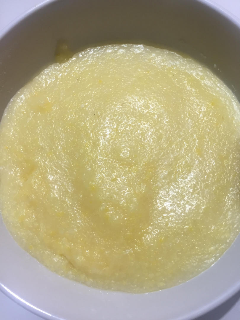 小颗粒玉米碴子粥