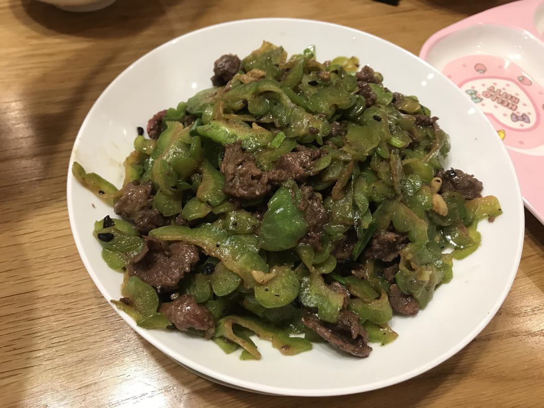 粤式经典凉瓜牛肉