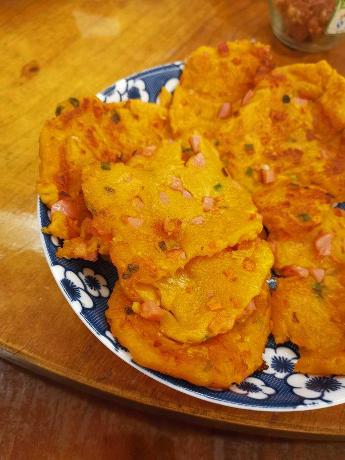 不加一滴水，外酥里嫩的香煎土豆饼❗️