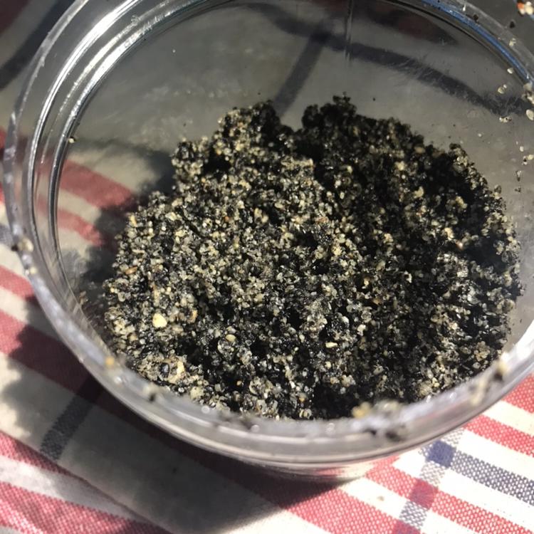 生酮流心芝麻月饼