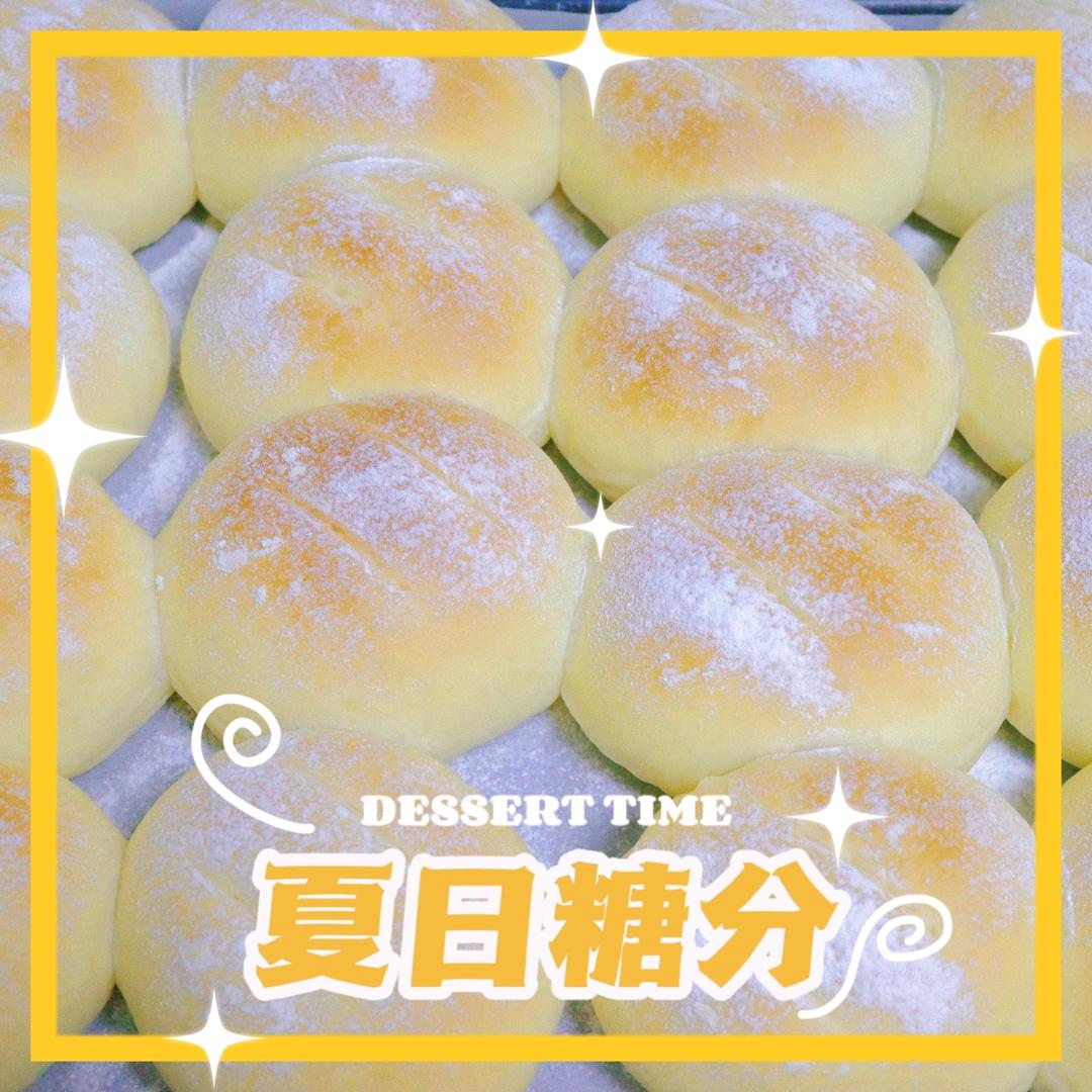 一次发酵，松软拉丝的牛奶小餐包