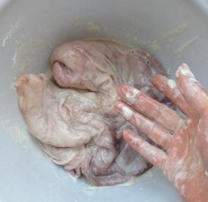 十分钟洗净猪肚的做法 步骤2