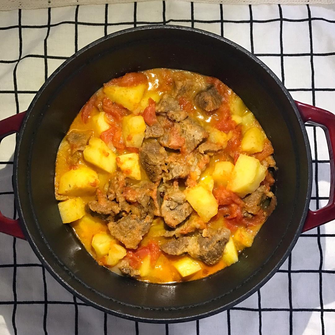 番茄土豆炖牛腩