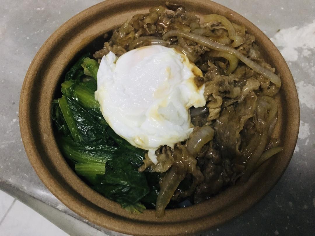 “吉野家”肥牛饭
