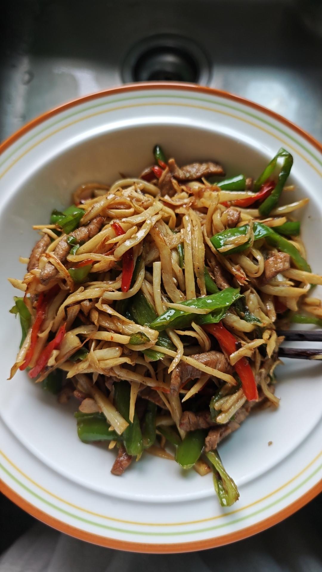 ♨️家常菜.茭白炒肉丝.马克西姆不粘锅