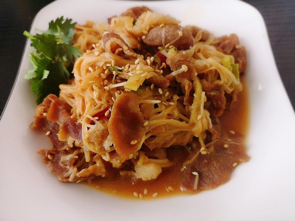 金针菇肥牛