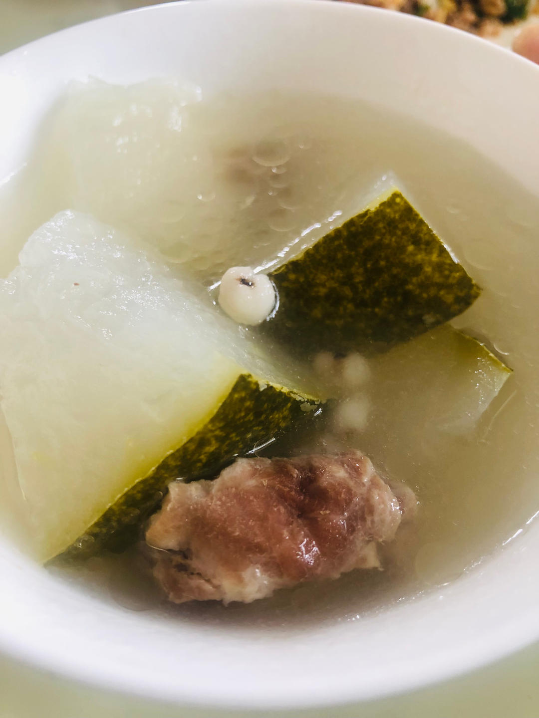 三伏天祛湿汤：排骨冬瓜薏米汤
