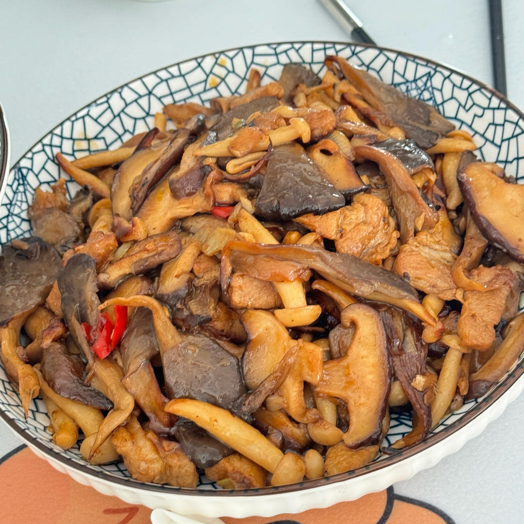 菌菇煲(杂菇煲)