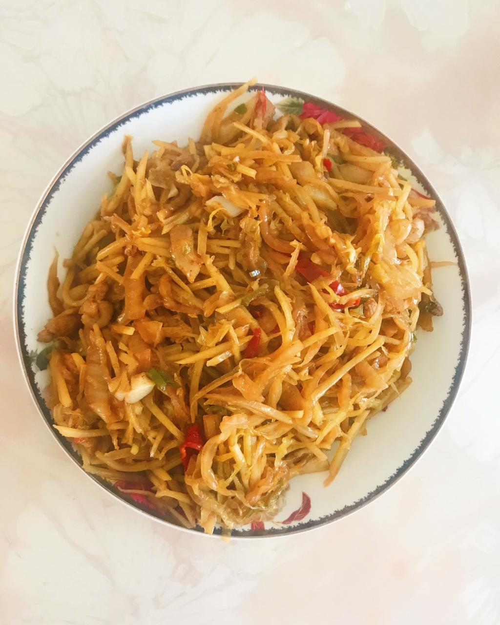 酸菜炒土豆丝
