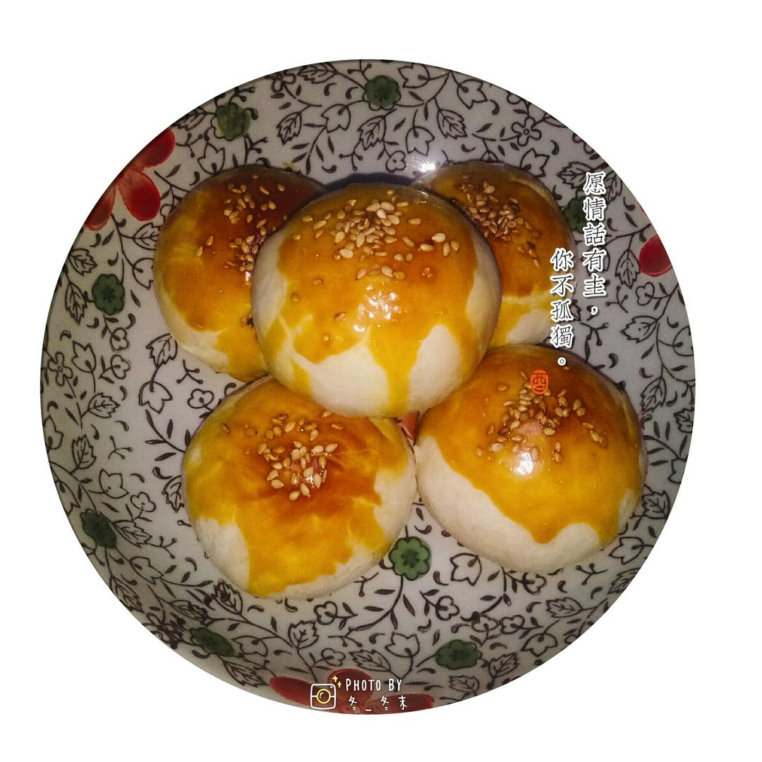 蛋黄酥