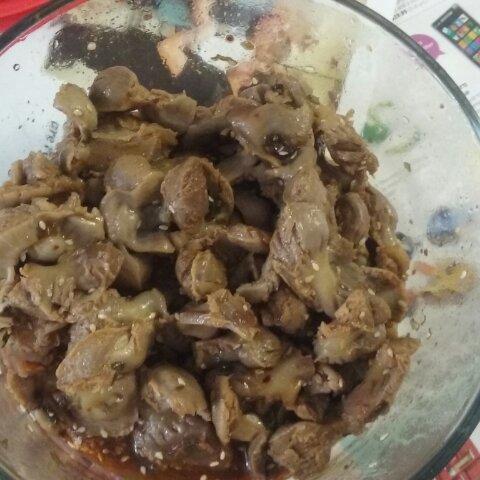 麻油香拌鸡胗