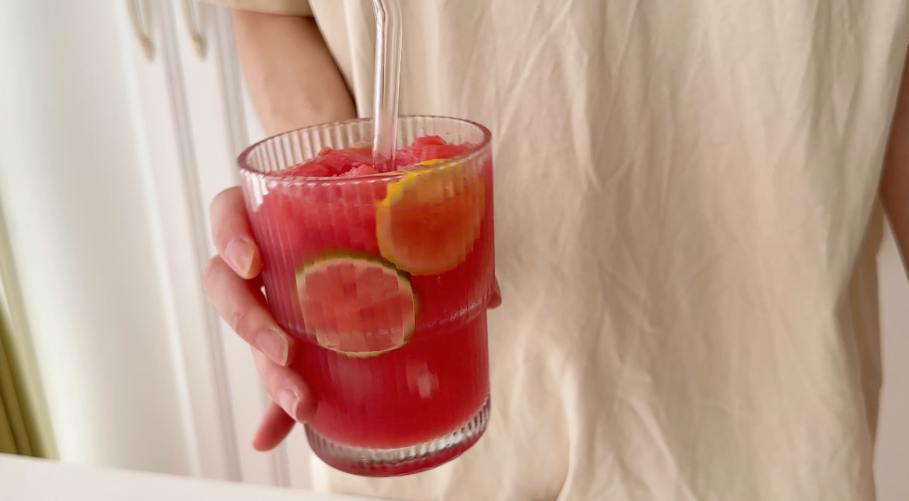 西瓜冰柠茶🍉夏日解暑快乐水的做法