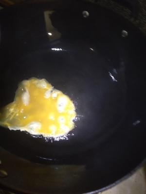 粉丝炒鸡蛋的做法 步骤5
