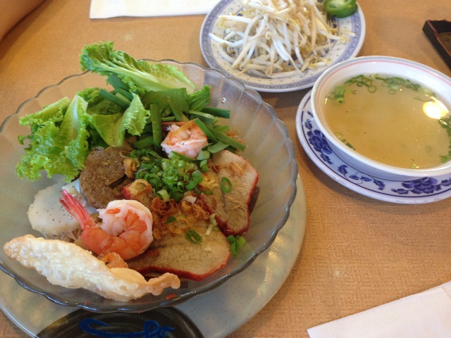 炒金边粉 Pad Thai