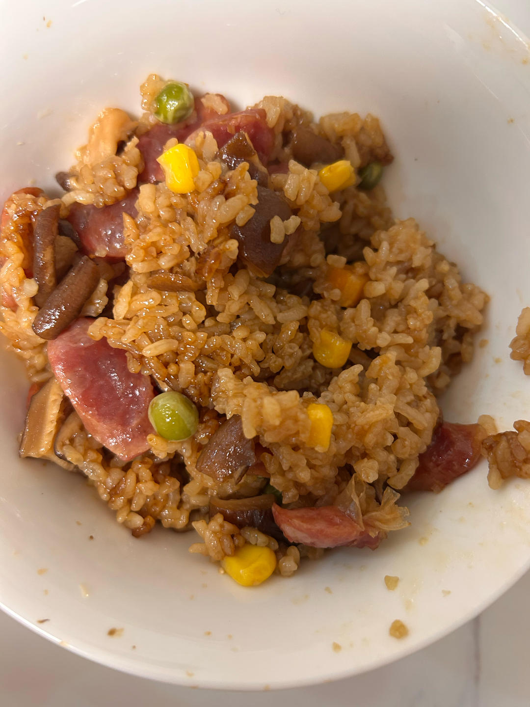 懒人电饭锅香肠焖饭/煲仔饭