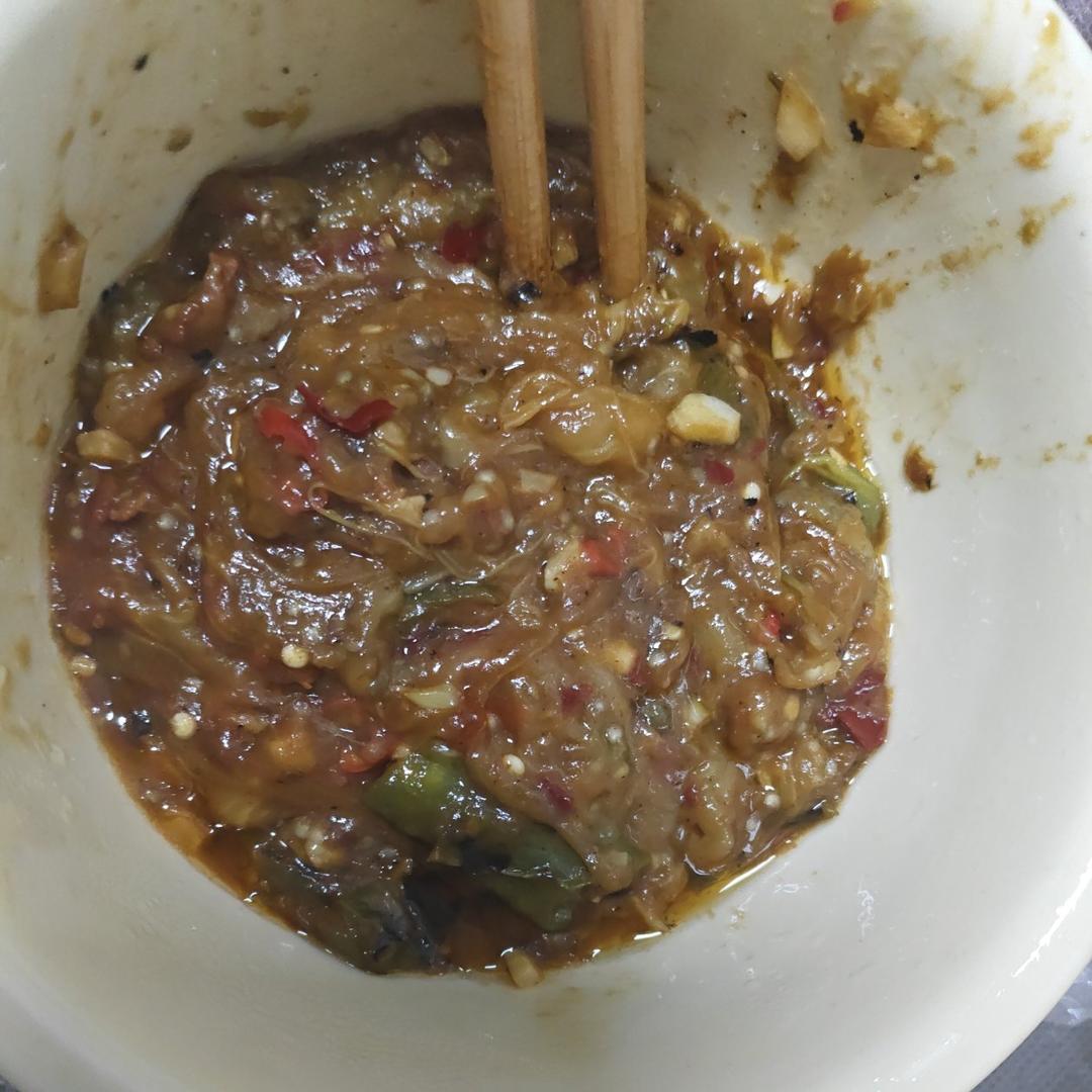 开胃下饭菜！巨简单的家常鱼香茄子煲