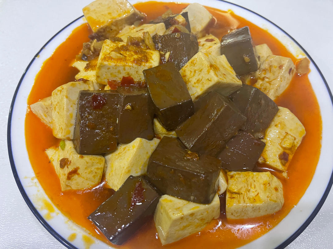鸭血豆腐