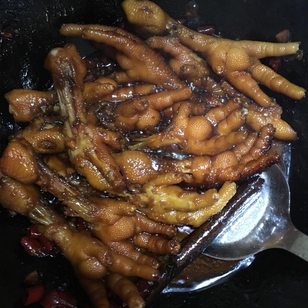 秘制红烧鸡爪