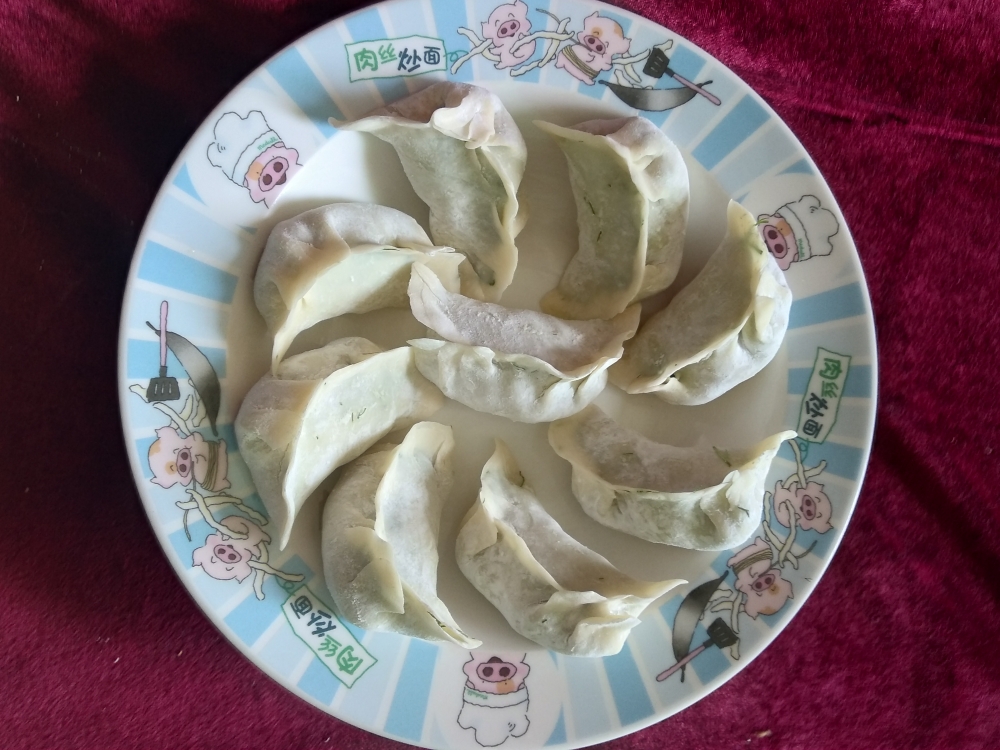 翠绿茴香饺子的做法 步骤2