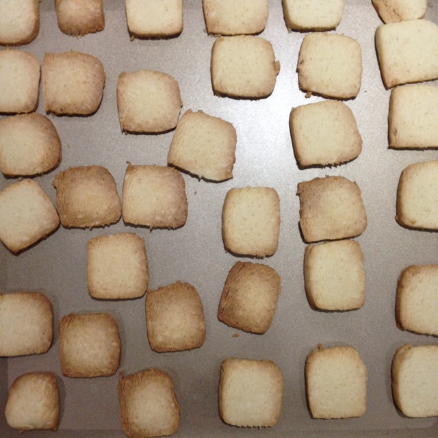 【炼乳脆饼•硬】非常简单的硬饼干