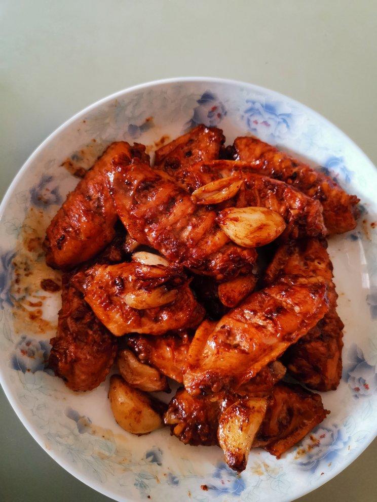 蒜香蚝油鸡翅中