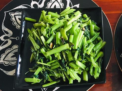 清炒空心菜