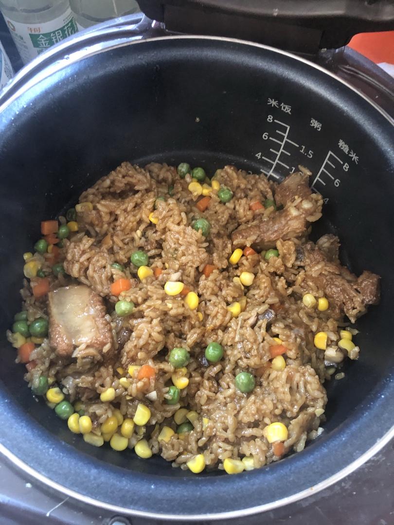 电饭锅版排骨焖饭