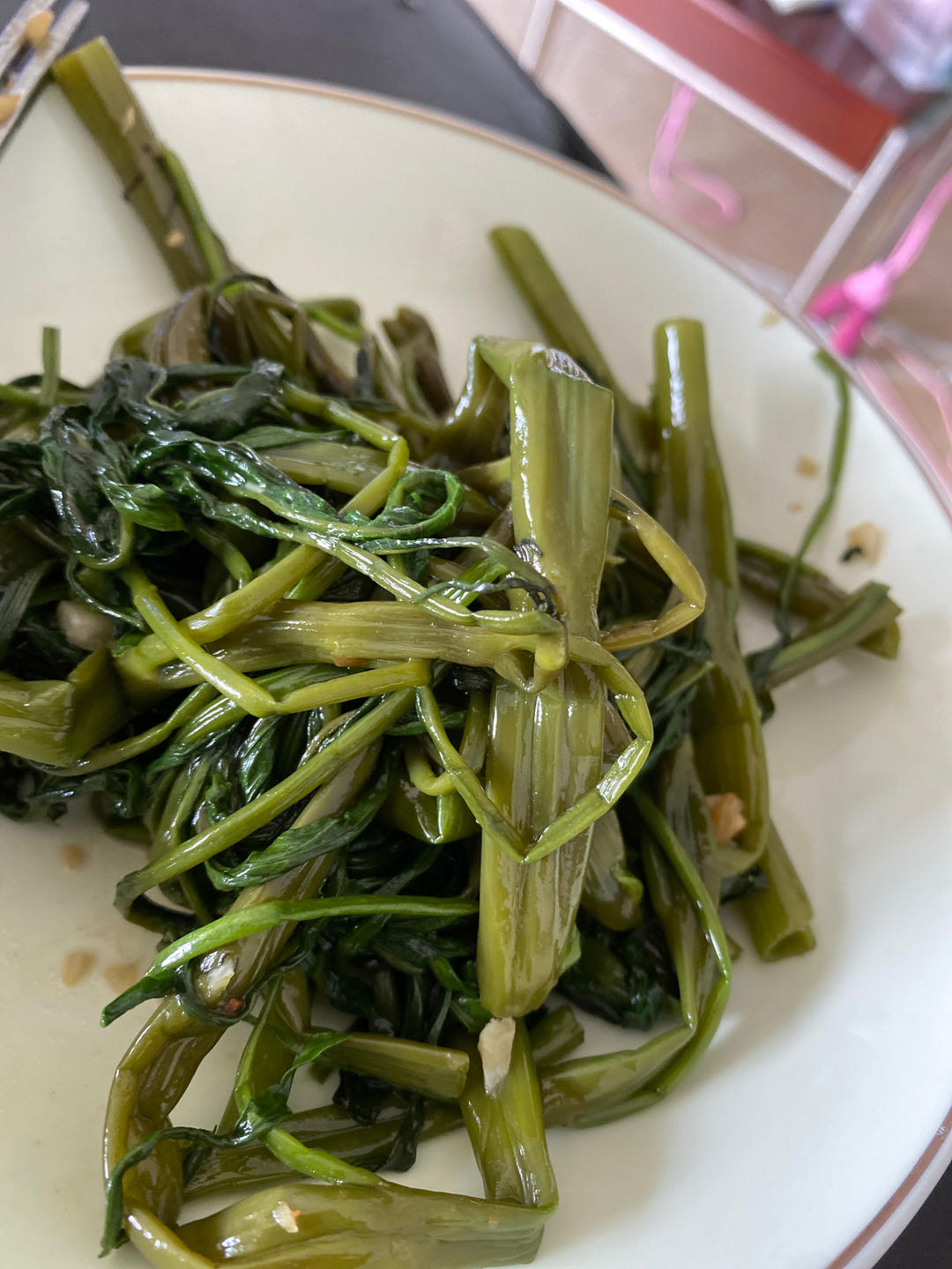 不用放盐的腐乳炒通菜！！清脆爽口超好吃！