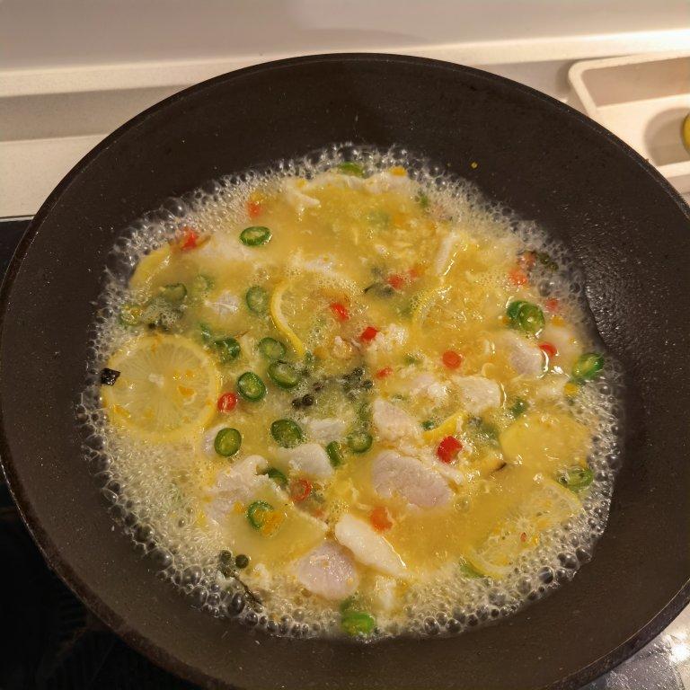 【金汤柠香藤椒鱼】