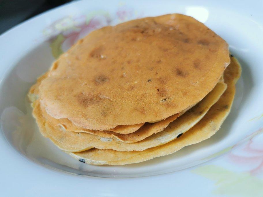 【减脂早餐】无油香蕉松饼（超简单）
